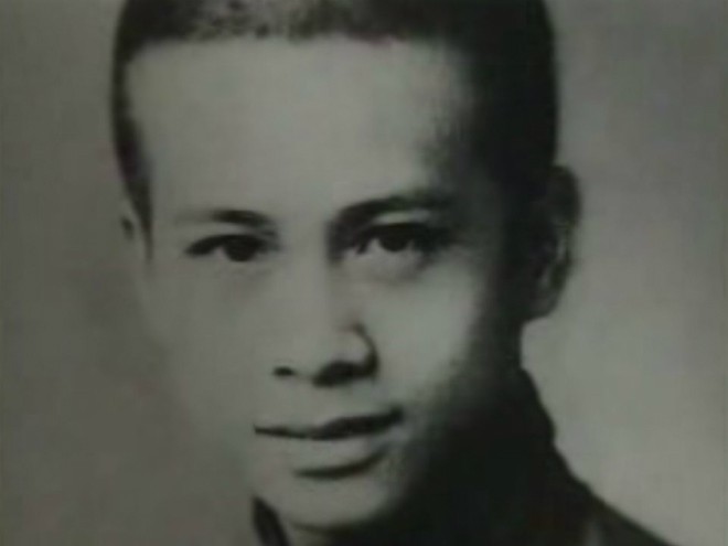 Chân dung tỷ phú Lý Gia Thanh thời niên thiếu.