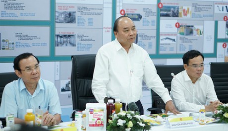 Thủ tướng Nguyễn Xuân Phúc thăm và làm việc tại Nhà máy Tanifood.