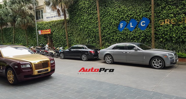  Ông chủ tập đoàn FLC tậu thêm Rolls-Royce Ghost dát vàng khủng nhất Việt Nam  - Ảnh 13.