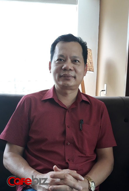 Bị bố phản đối lập công ty với tư duy làm nhỏ cho chắc, chàng trai 28 tuổi vẫn quyết cắm” nhà vay ngân hàng lập nghiệp, giờ trở thành ông chủ của 86 cửa hàng túi xách Miti, nhắm doanh thu nghìn tỷ - Ảnh 3. Bị bố phản đối lập công ty với tư duy làm nhỏ cho chắc, chàng trai 28 tuổi vẫn quyết cắm” nhà vay ngân hàng lập nghiệp, giờ trở thành ông chủ của 86 cửa hàng túi xách Miti, nhắm doanh thu nghìn tỷ - Ảnh 3.