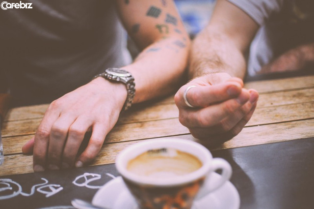 6h tối tới 12h đêm sẽ quyết định bạn là ai: Sự nghiệp làng nhàng, tương lai bất ổn vì cày phim, tám chuyện, hay trở thành người ưu tú - Ảnh 2. 6h tối tới 12h đêm sẽ quyết định bạn là ai: Sự nghiệp làng nhàng, tương lai bất ổn vì cày phim, tám chuyện, hay trở thành người ưu tú - Ảnh 2.