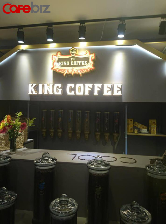 Bên trong quán cafe King Coffee của vợ vua cà phê Trung Nguyên có gì? - Ảnh 7. Bên trong quán cafe King Coffee của vợ vua cà phê Trung Nguyên có gì? - Ảnh 7.