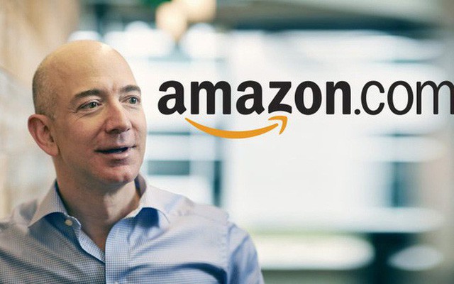Đã hơn 2 thập kỷ trôi qua song Jeff Bezos và Amazon vẫn kiên định chọn 3 câu hỏi này làm kim chỉ nam để tuyển dụng người tài - Ảnh 1. Đã hơn 2 thập kỷ trôi qua song Jeff Bezos và Amazon vẫn kiên định chọn 3 câu hỏi này làm kim chỉ nam để tuyển dụng người tài - Ảnh 1.
