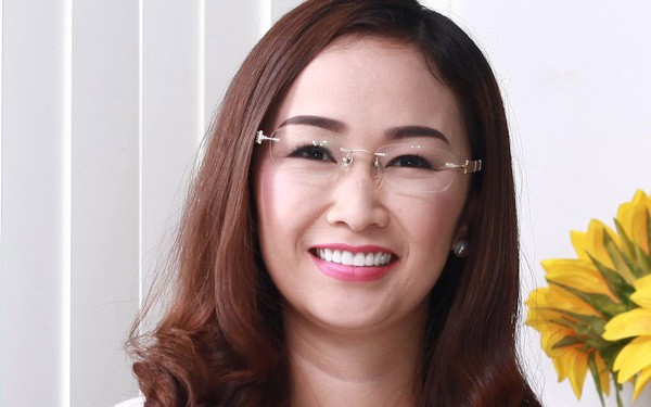 Từng bá» vá» trí GÄ Äá» làm nhân viên bán hàng, CEO Eximrs nhắn nhá»§ các bạn trẻ: Phải biết "nhún" má»i lá»n ÄÆ°á»£c, má»i ra trưá»ng Äừng Äặt chữ danh lên Äầu!