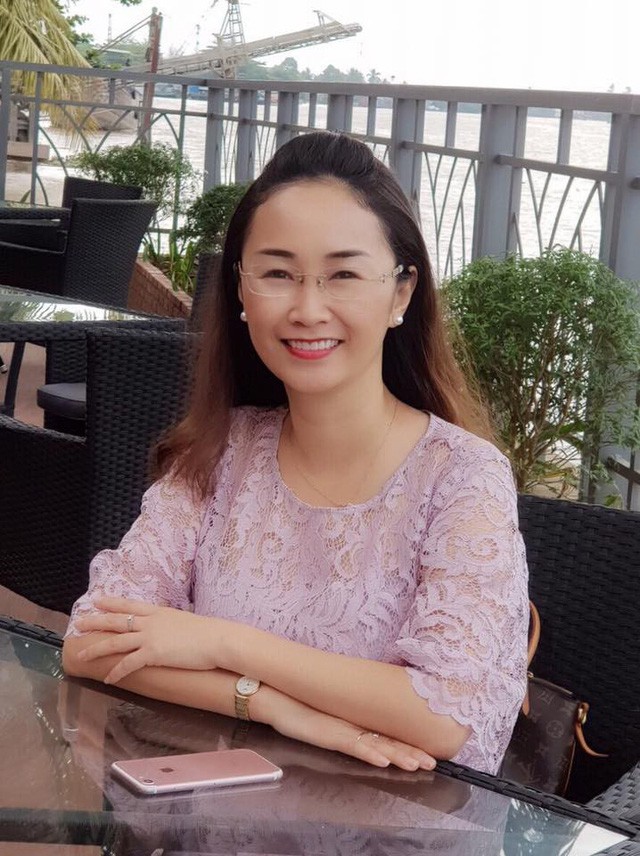 Từng bỏ vị trí GĐ để làm nhân viên bán hàng, CEO Eximrs nhắn nhủ các bạn trẻ: Phải biết nhún mới lớn được, mới ra trường đừng đặt chữ danh lên đầu! - Ảnh 1. Từng bỏ vị trí GĐ để làm nhân viên bán hàng, CEO Eximrs nhắn nhủ các bạn trẻ: Phải biết nhún mới lớn được, mới ra trường đừng đặt chữ danh lên đầu! - Ảnh 1.