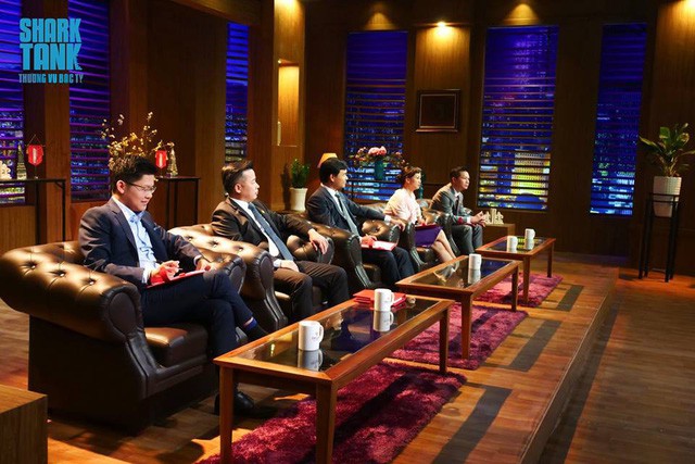 Lên Shark Tank tuyên bố “Oracle phải mang 1 tỷ USD sang đây, nếu không thì không nói chuyện”, startup này ra về trắng tay cùng lời khuyên: “Trước khi nhìn lên trời, hãy nhìn xuống đất” - Ảnh 2.