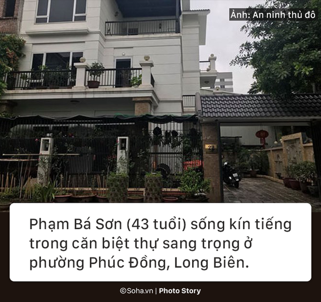  [PHOTO STORY] Gần 200 viên đạn, súng AK và bí mật của ông trùm trong căn biệt thự ở Hà Nội - Ảnh 1.