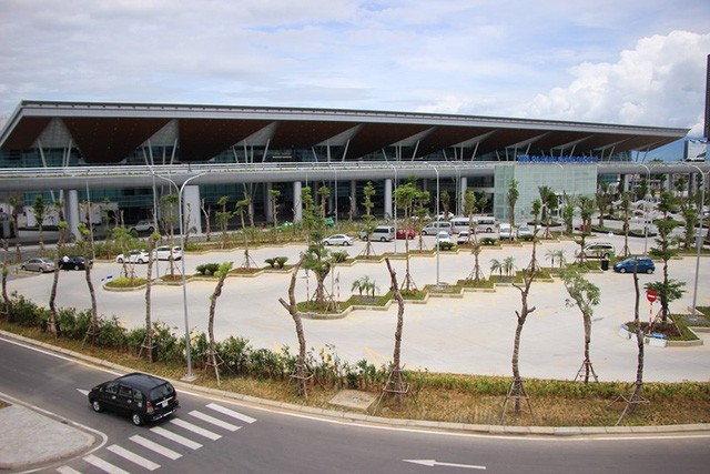 Dời sân bay Đà Nẵng hay làm hầm chui xuyên dưới đường băng? - Ảnh 2. Dời sân bay Đà Nẵng hay làm hầm chui xuyên dưới đường băng? - Ảnh 2.