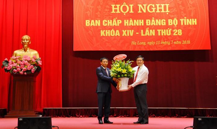 chan dung tong giam doc vietinbank le duc tho hinh anh 2