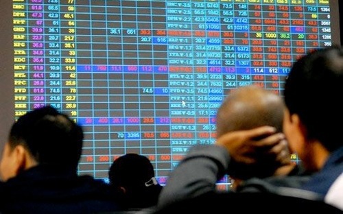 Những sàn chứng khoán đông nghẹt người không khó bắt gặp trong thời hoàng kim 2006 - 2007.