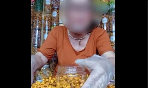 Có gì đằng sau những buổi livestream ngàn view, chốt đơn "thoăn thoắt" không kịp đếm?