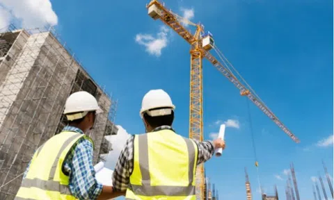 Dịch bệnh kéo dài, đầu tư công trở thành bệ đỡ tăng trưởng kinh tế: Kỳ vọng vào cổ phiếu nào?