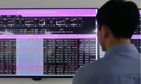 VN-Index chưa thoát xu hướng thận trọng, nhà đầu tư không nên vội 'vào hàng'