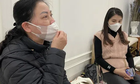 Nhiều người ở TP.HCM, Hà Nội... choáng váng khi mất cả trăm tỉ vì bị rủ mở ngân hàng... 'dỏm'