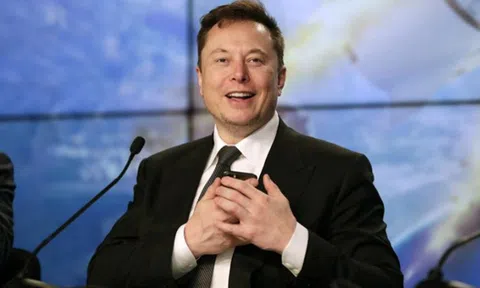Vừa ‘chân ướt chân ráo’ vào Twitter, Elon Musk đã bị cổ đông kiện