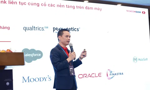 Techcombank: "Chúng tôi đi từ sự thấu hiểu đến những giải pháp toàn diện và số hóa tài chính cùng doanh nghiệp"