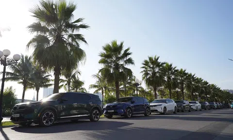 “Xe của năm” VinFast VF 9 Plus “Ngon” từ ngoài vào trong, đáng tiền hơn hẳn xe xăng cùng phân khúc