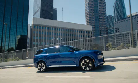 Đổi từ xe chạy pin SDI sang xe chạy pin CATL, khách hàng VinFast VF 9 được lợi ra sao?