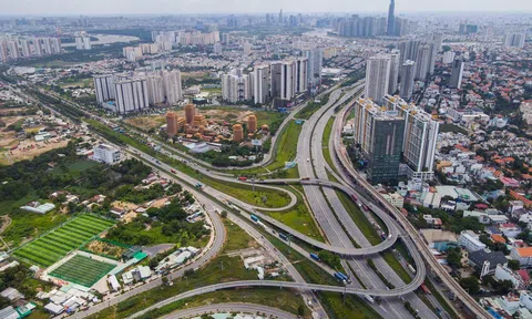 Tiềm năng tăng giá nhà phố thương mại tại khu Đông TP HCM