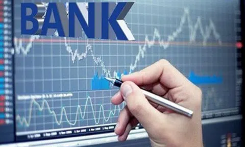 Đón sóng đầu tư, quỹ ngoại ồ ạt “gom” cổ phiếu ngân hàng