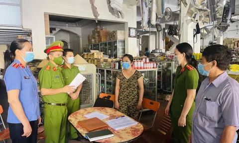 Khởi tố chủ tịch HĐQT và giám đốc công ty bán khống gần 100 tỉ đồng hóa đơn
