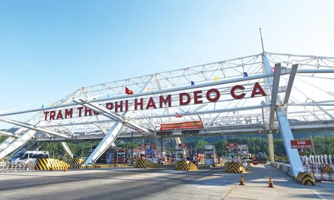 Đằng sau động thái thoái vốn của các cổ đông HHV