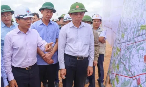 Tân Bộ trưởng Nguyễn Văn Thắng 'trảm' 1 nhà thầu trong lần đầu thị sát cao tốc Bắc - Nam