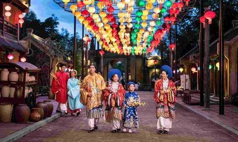 “Grand World Phú Quốc” lọt xu hướng tìm kiếm Tết này vì loạt sự kiện bắt kịp trào lưu du lịch thế giới.