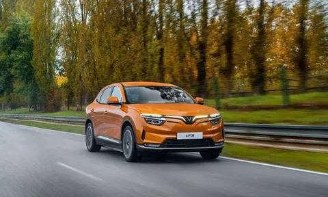 VinFast giao gần 21.800 ô tô điện trong 6 tháng đầu năm 2024, tăng 92% so với cùng kỳ 2023