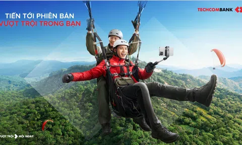 Techcombank lan tỏa tích cực thông điệp "Tiến tới phiên bản vượt trội trong bạn"