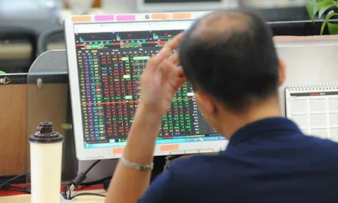 Thị trường chứng khoán đang có phần kém hấp dẫn, Bank, Chứng, Thép sẽ diễn biến ra sao?