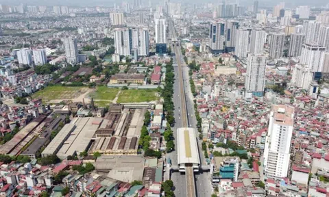 Chưa khai thác, đường sắt Cát Linh - Hà Đông đã xuống cấp, nhếch nhác