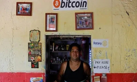 Quỹ tiền tệ quốc tế kêu gọi El Salvador từ bỏ Bitcoin