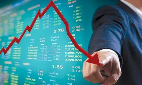 Nguyên nhân lệnh bán ồ ạt thổi bay 103.000 tỷ vốn hóa phiên 19/4?