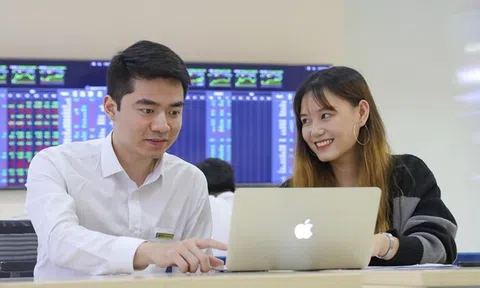 Nhận diện 40 mã tăng 'bốc đầu' 20-50% trong tháng 11 bất chấp VN-Index chỉ nhích 6,4%
