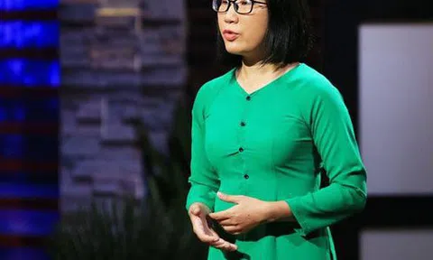 Shark Bình nói với CEO ống hút cỏ: 'Tôi yêu em từ cái nhìn đầu tiên'