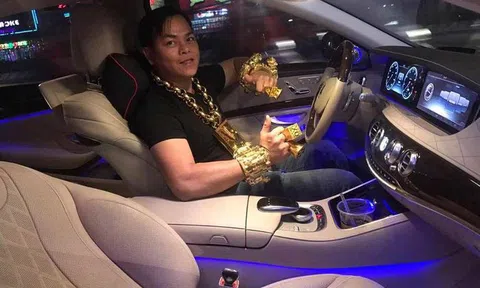 Bắt Phúc XO, đại gia đeo vàng nhiều nhất Việt Nam