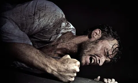 Tám giờ tối, bạn đang làm gì, sẽ quyết định bạn là ai trong đời này