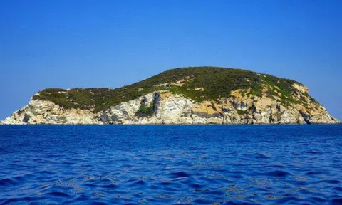 Hòn đảo ‘thác loạn’ - nơi chứng kiến những cuộc vui chơi trác táng của giới quý tộc Ý