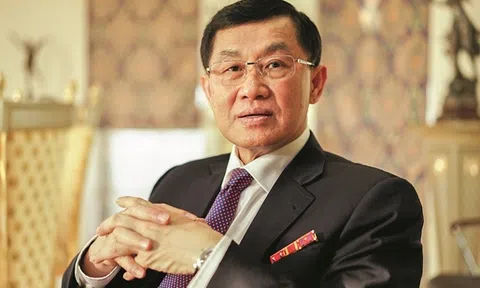 'Vua' hàng hiệu Johnathan Hạnh Nguyễn và cách xây dựng lòng trung thành của nhân viên