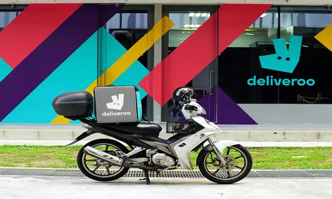 Sở hữu chuỗi Startup trị giá hàng tỷ USD, nhưng người đàn ông này vẫn âm thầm làm công việc của một người nhân viên bình thường