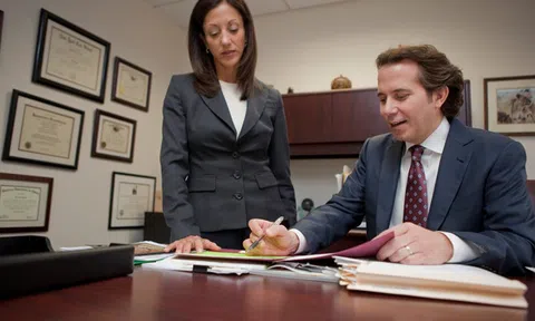 Những cặp vợ chồng cùng quản lý doanh nghiệp sau đổ vỡ hôn nhân