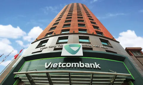 Vietcombank thu thêm phí “Internet-Banking”, khách hàng chới với