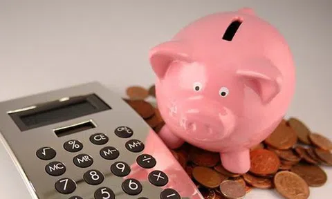 Sai lầm phổ biến trong chi tiêu khiến người trẻ 'làm đồng nào xào đồng đấy'