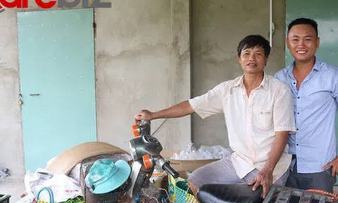 9x thất nghiệp về quê nuôi gà, mở 3 tiệm rau sạch sập cả 3, từng suy sụp hỏi bạn “Có việc gì cho tao làm với”, nay là ông chủ đàn heo 400 con, đi lại bằng Ford Ranger