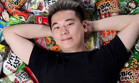 Tự truyện 'Vua rong biển' Thái Lan: Thiếu niên 18 tuổi bỏ học đi bán hạt dẻ và bài học về đồng tiền dễ, đồng tiền khó