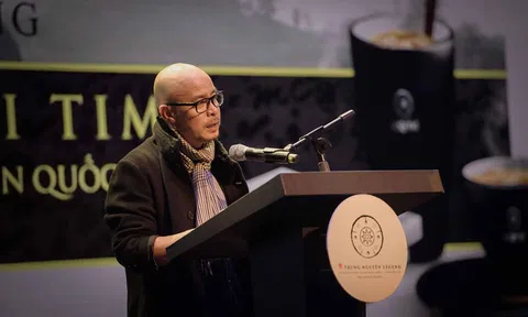 Ông Đặng Lê Nguyên Vũ bất ngờ tái xuất hiện trong phần lễ đậm đặc không khí tâm linh