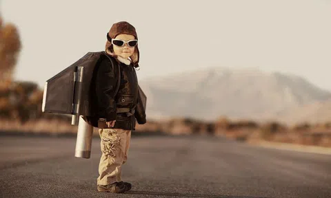 Ngược lại với Shark Khoa, một doanh nhân top Forbes Under 30 khuyên: Hãy khởi nghiệp khi 19, 20 - độ tuổi "vàng" để phạm sai lầm, trả giá và chưa bị 'trói' bởi... gia đình!