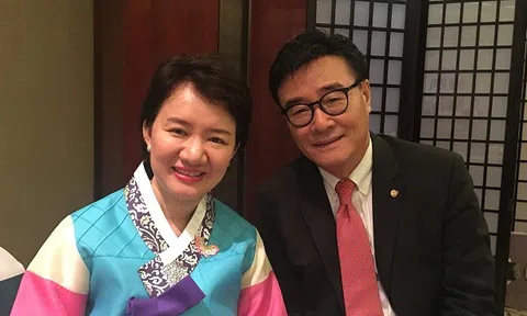 Bí quyết quản trị của vợ chồng chủ thương hiệu kim chi Ông Kim’s