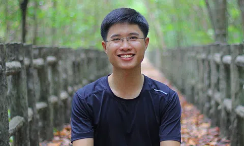 [Chuyện nghề] Khủng hoảng nghề nghiệp dù làm ở tập đoàn lớn, 9x chuyển sang làm nghề “lắng nghe", lương 500k/giờ